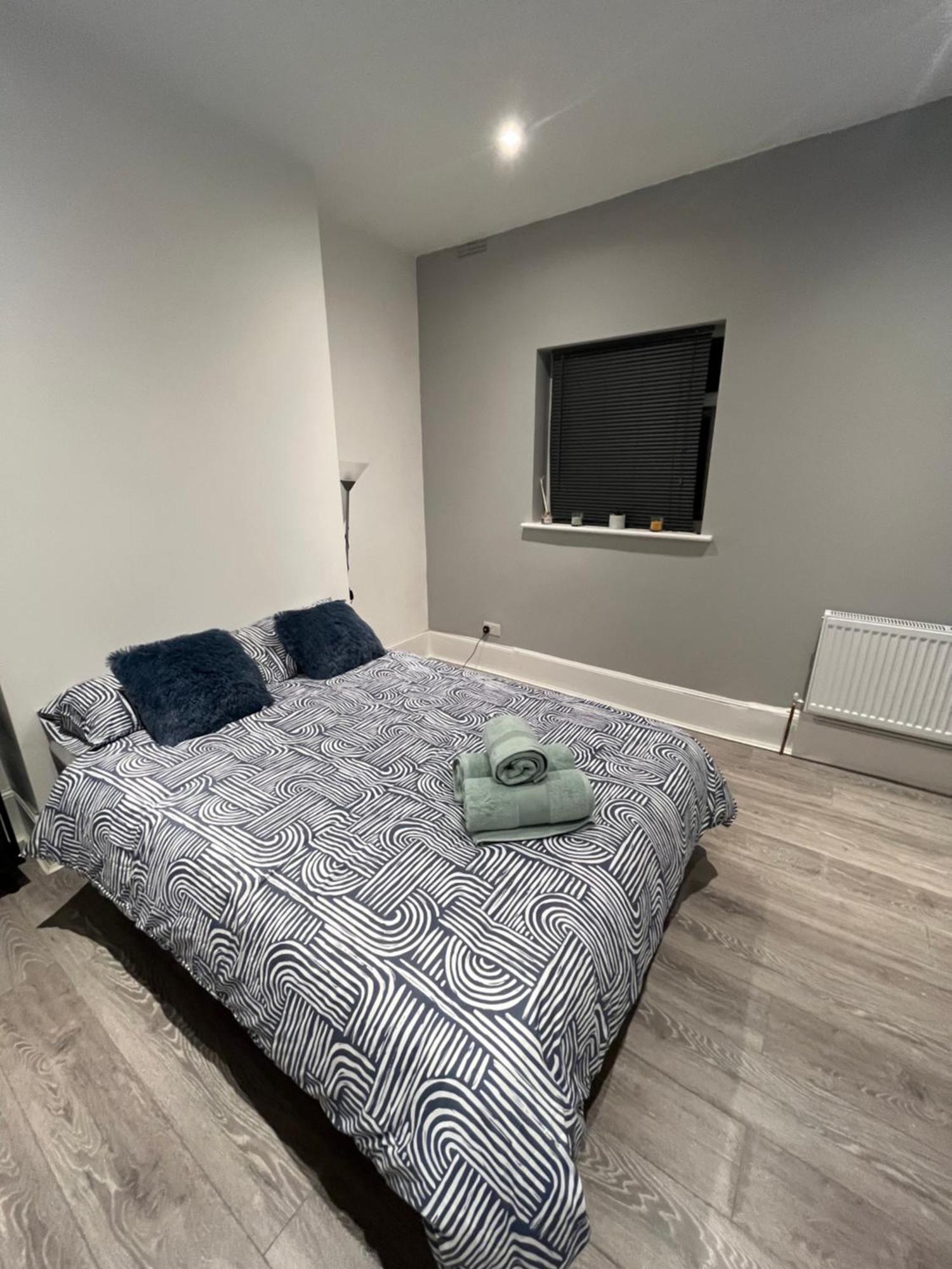 ロンドンCozy Two Bed In Brixton Next To Stationアパートメント エクステリア 写真