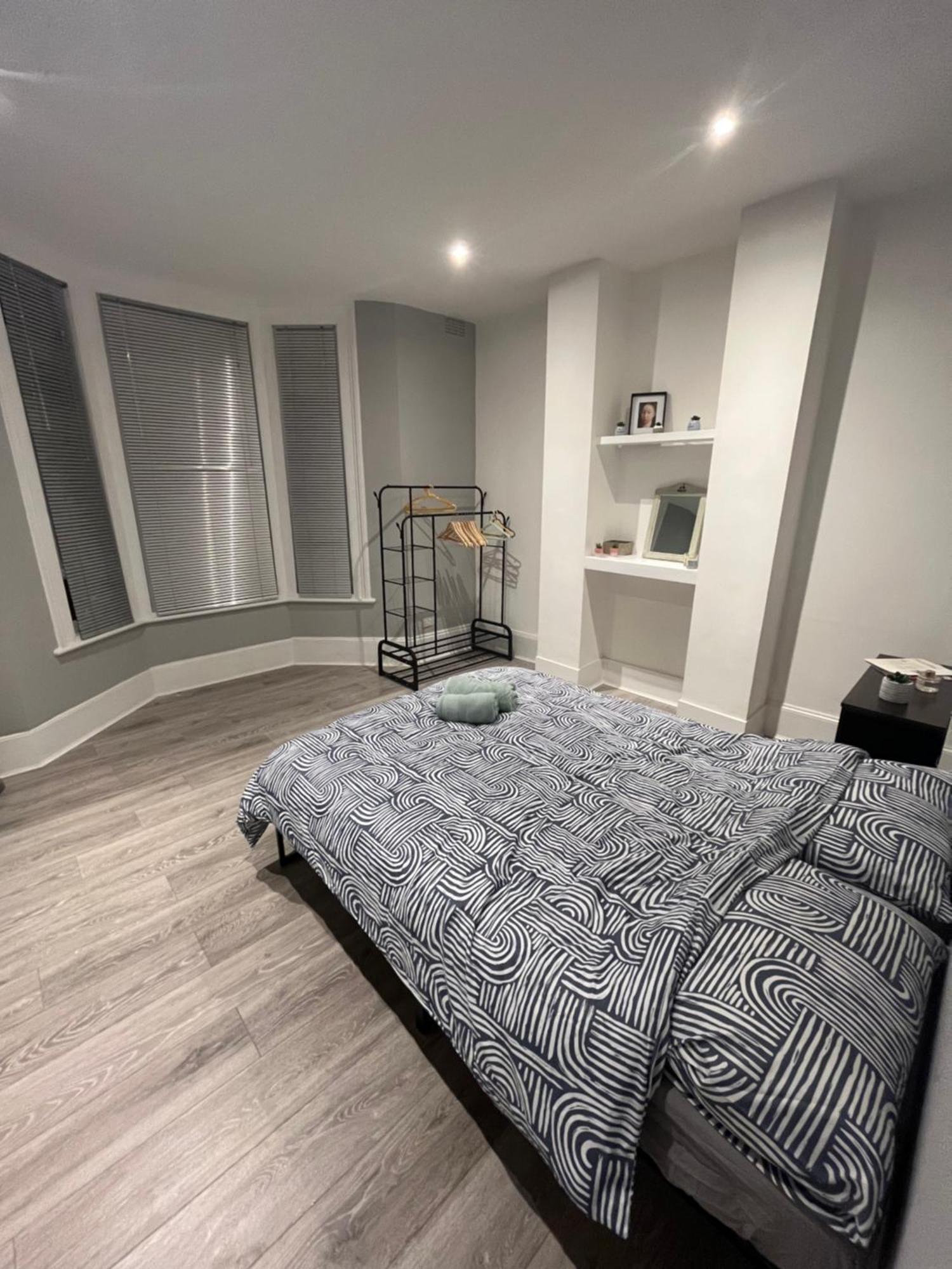 ロンドンCozy Two Bed In Brixton Next To Stationアパートメント エクステリア 写真