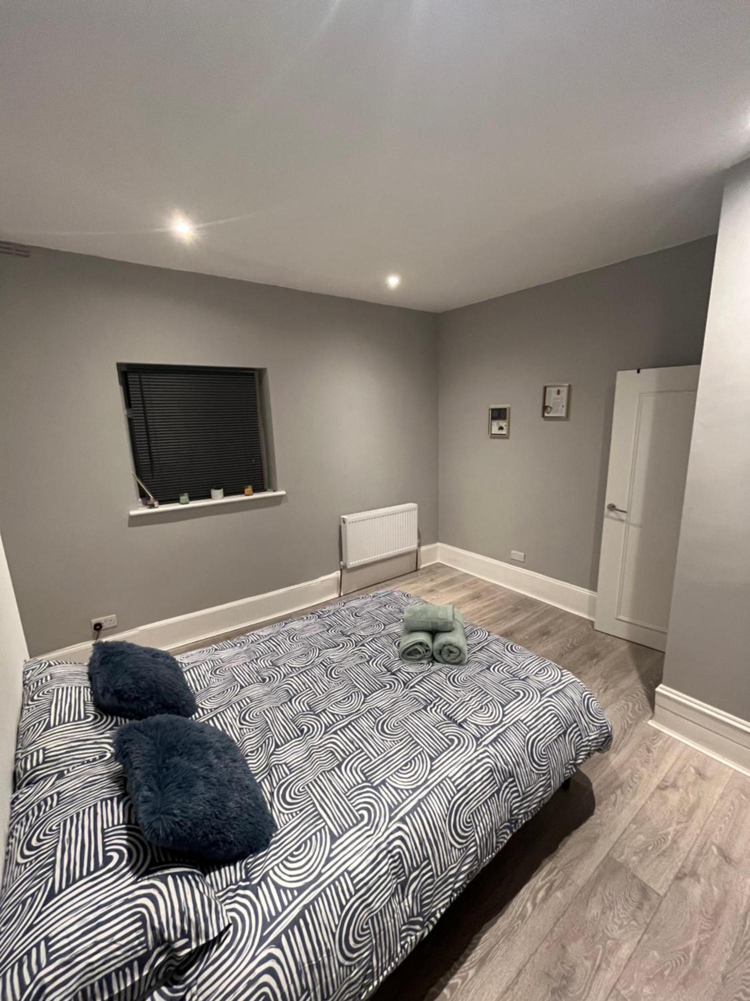 ロンドンCozy Two Bed In Brixton Next To Stationアパートメント エクステリア 写真