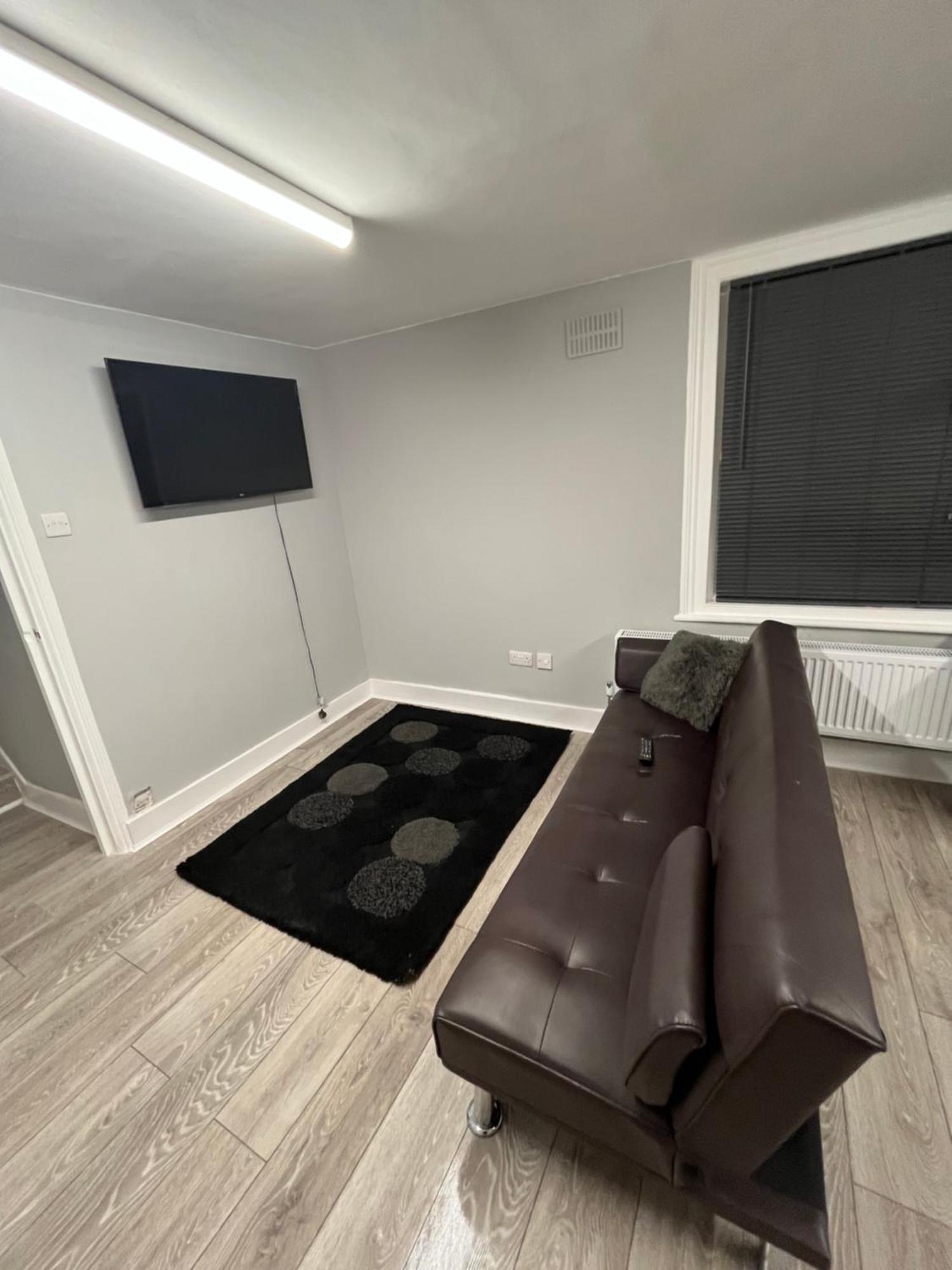ロンドンCozy Two Bed In Brixton Next To Stationアパートメント エクステリア 写真