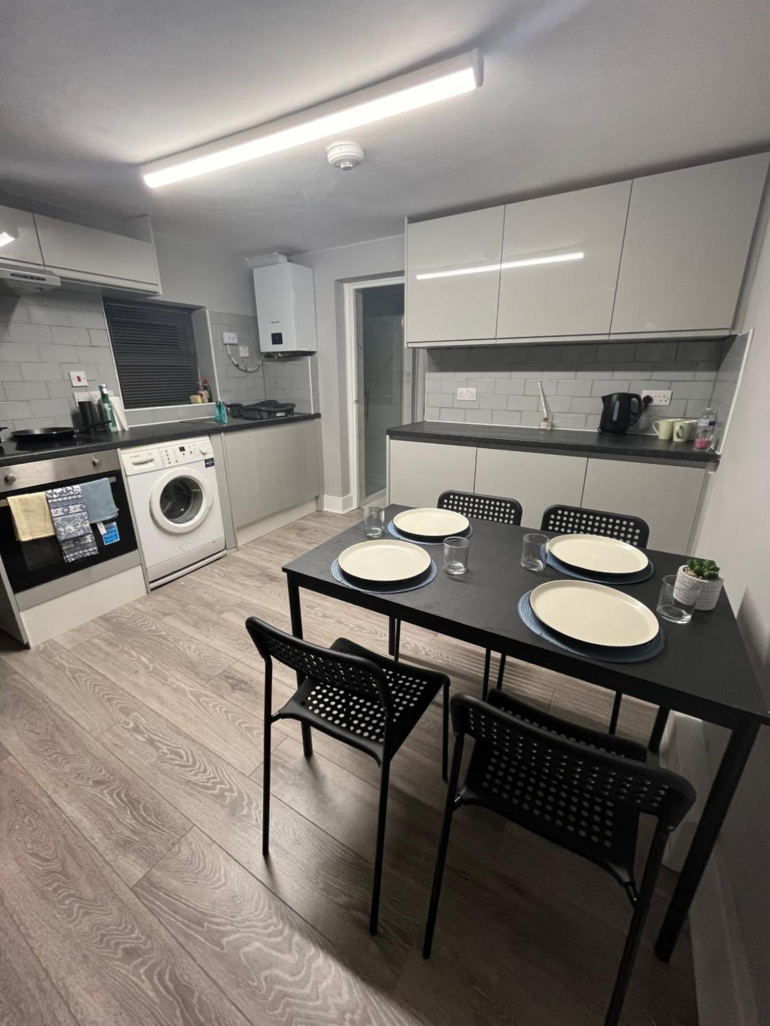 ロンドンCozy Two Bed In Brixton Next To Stationアパートメント エクステリア 写真