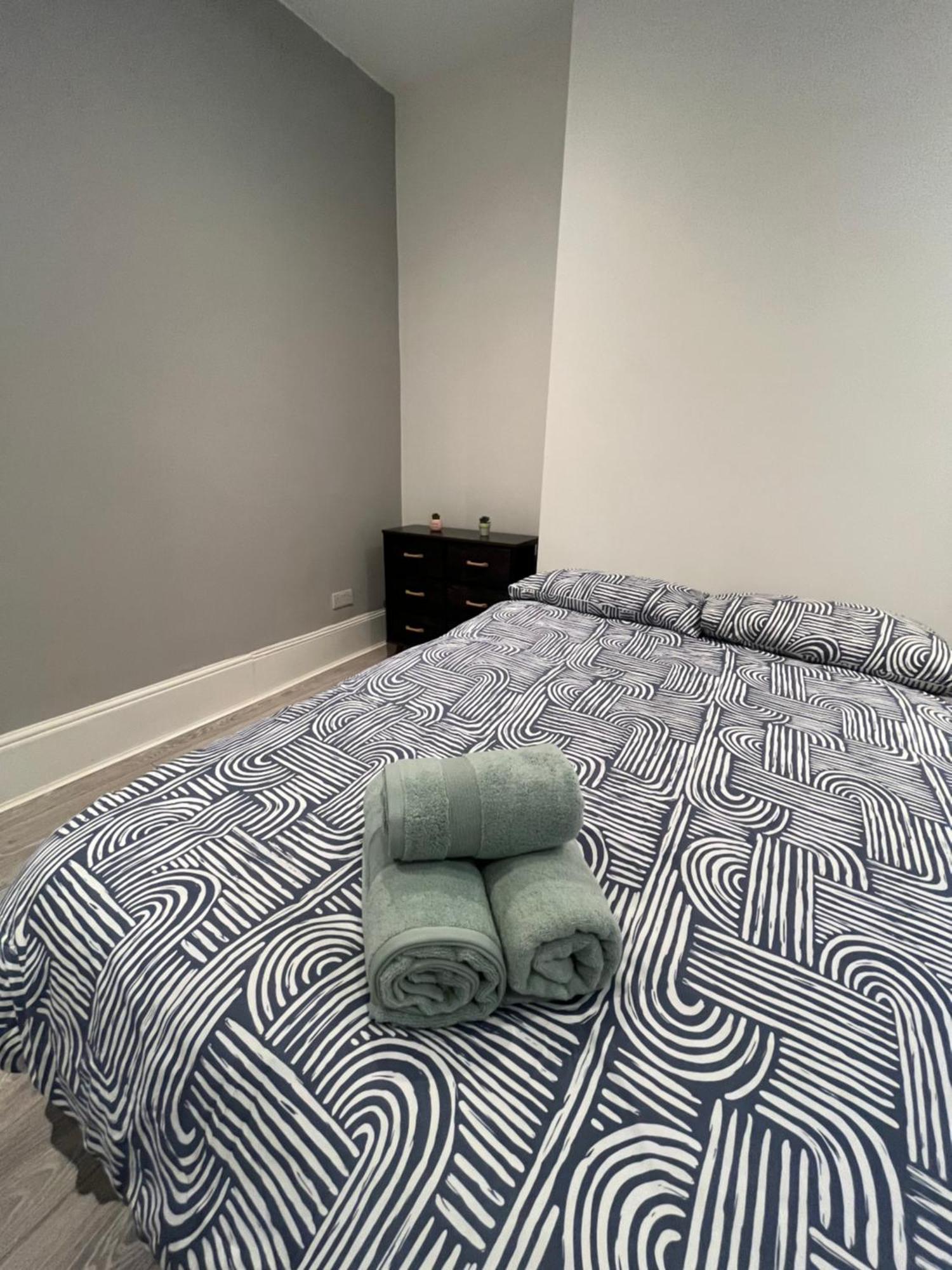 ロンドンCozy Two Bed In Brixton Next To Stationアパートメント エクステリア 写真
